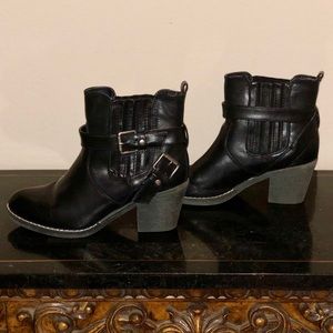 Cathy Jean Ankle Boots